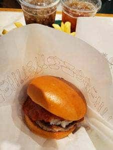 モスバーガー アトレ品川店