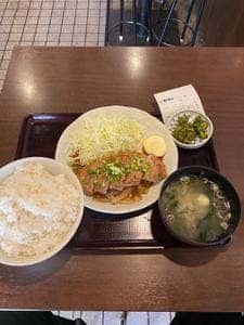 紅とん 日本橋本店