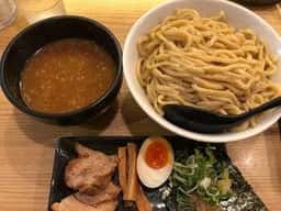 ラーメン春樹 新宿御苑前店