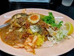 カレーは飲み物。 ニュー新橋ビル店