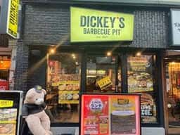 Dickey's Barbecue Pit 目黒店