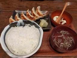 肉汁餃子のダンダダン 溝の口店