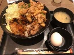 伝説のすた丼屋 ダイバーシティ東京 プラザ店