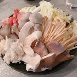 ワインと鍋