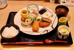 うたげや 萬蔵