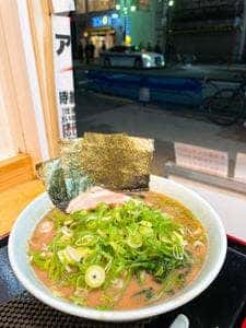 見田家 立ち食い家系ラーメン