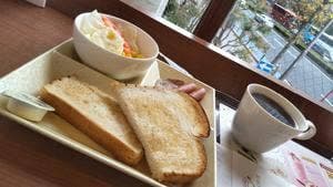 カフェ・ド・クリエ 四ッ谷店