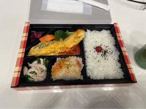 ラジュール東京