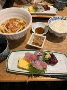 日本橋 三冨魯久汁八