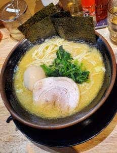横浜家系ラーメン 龍神家