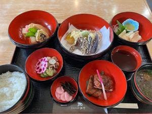 れすとらん風月