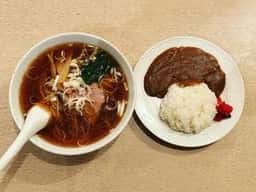 栄屋ミルクホール