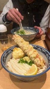 梅田 釜たけうどん 新梅田食道街