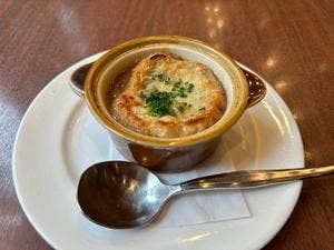 ロイヤルホスト 神田神保町店