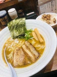 煮干し中華そば 麺屋 芝乃