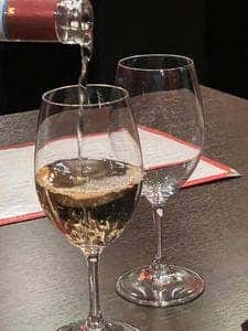 ワイン食堂 GODDEN