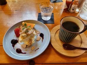 ROCK’S CAFE