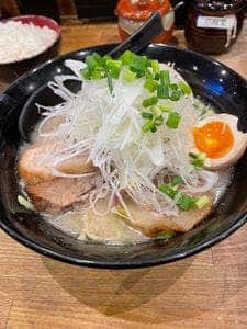 とんこつらーめん 無極 西台