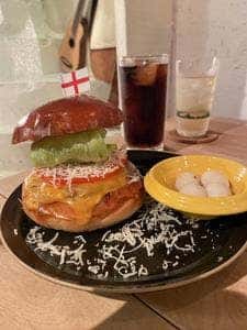 World Burger 新潟駅前店