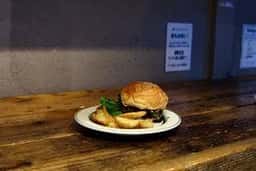 GENUINE BURGER TORANOMON