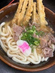 資さんうどん 本店