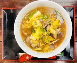龍泉洞レストハウス