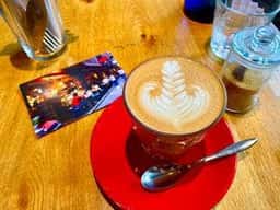 LATTEGRAPHIC 自由が丘店