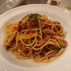 シュベール 新大久保店