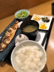 和食屋 だれかれ