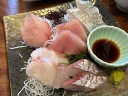 平塚漁港の食堂