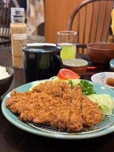 とんかつ にいむら 本店