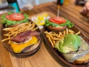 クア・アイナ ららぽーと横浜店