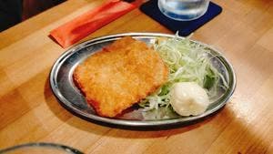 立ち呑み酒場つづらや
