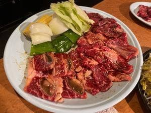 炭火焼肉 七輪 箕面小野原店