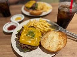 cafe & dining MONKEY TREE