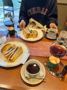 cafe&galerie ちろる庵