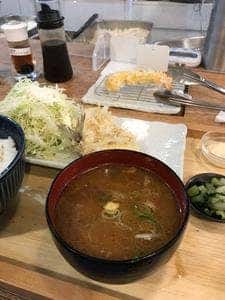 白いメンチカツ とんべい