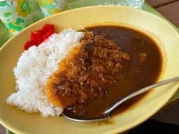 レストラン さんかくぼうし