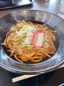 フードコート山美湖 諏訪湖SA下り