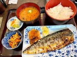 炭火焼専門食処 白銀屋 本店