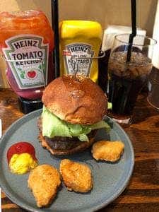 クロードズ・バーガー