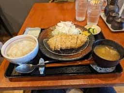 とんかつ美とん