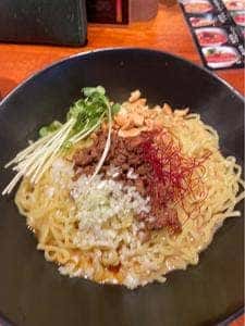 元祖担担麺と肉汁餃子専門店 人形町 天秤棒