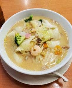 日高屋 西武新宿前北店