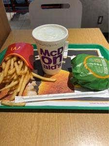 マクドナルド 御茶ノ水ソラシティ店