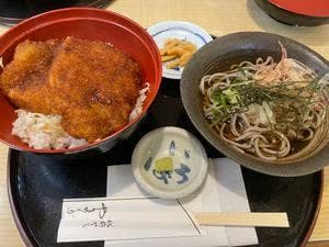 越前蕎麦 やまが