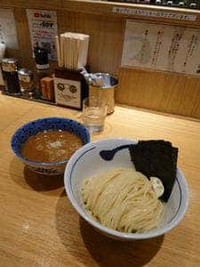 つじ田 Otemachi One店