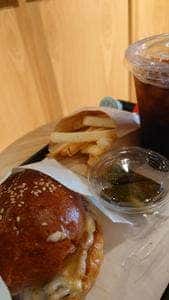 mosh Grab’nGo 広尾店