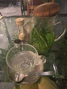 Aoyama Flower Market TEA HOUSE 赤坂Bizタワー店