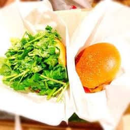フレッシュネスバーガー 川崎ルフロン店